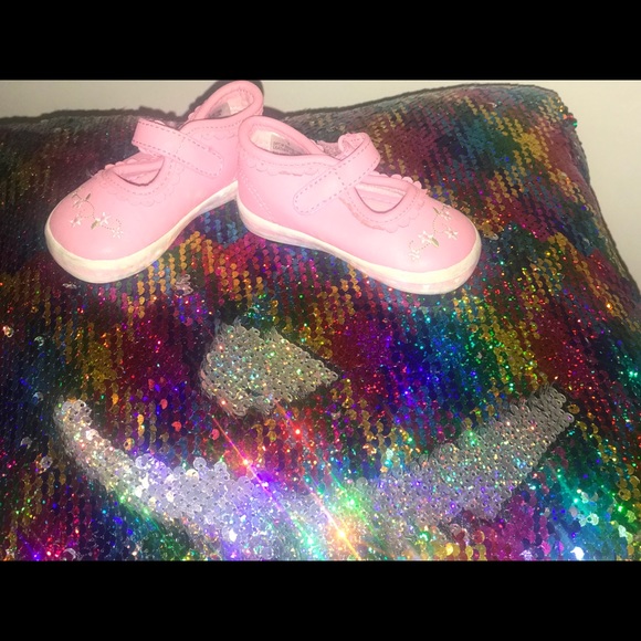 💕Smart baby pink Girl’s Shoes Size 2 Sold as is - Picture 4 of 6